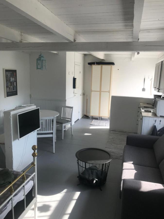 Galleriet Bnb Stenkyrka 外观 照片